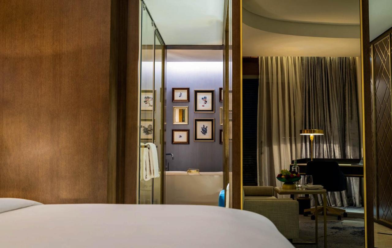 Jareed Hotel Riyadh Riade Exterior foto A room at the hotel