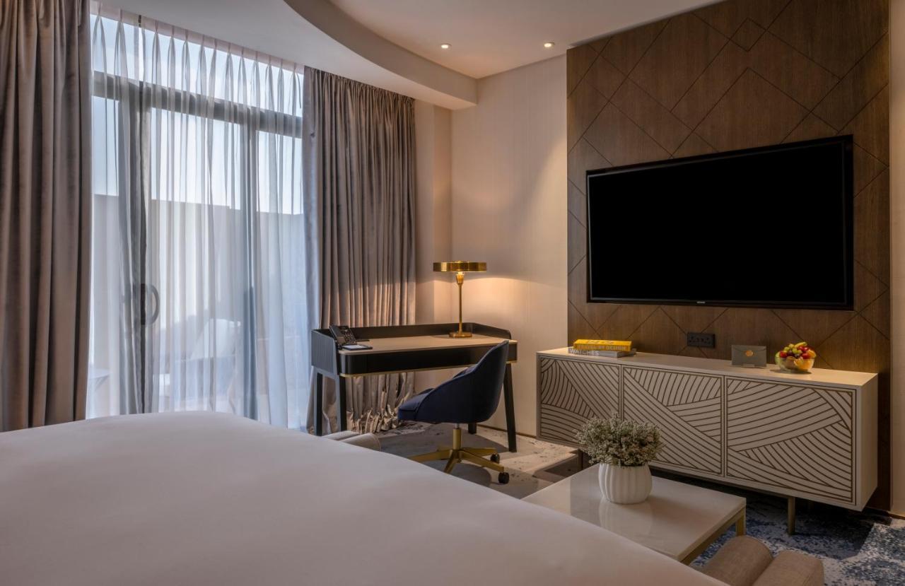 Jareed Hotel Riyadh Riade Exterior foto A bedroom at the hotel