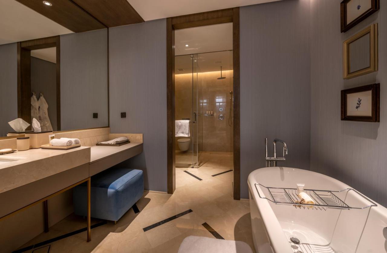 Jareed Hotel Riyadh Riade Exterior foto Bathroom