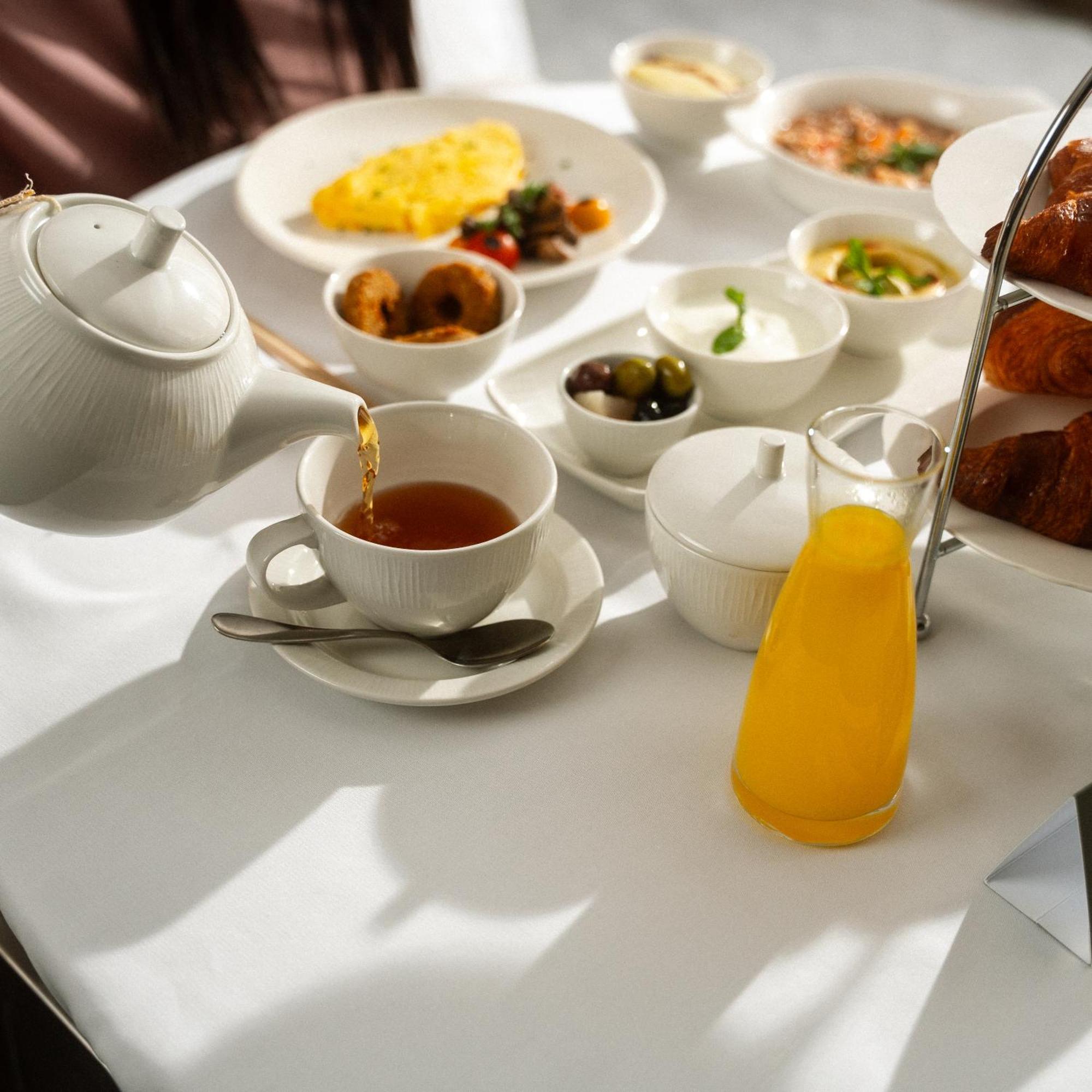 Jareed Hotel Riyadh Riade Exterior foto A breakfast table